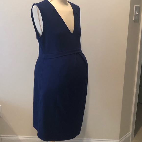 Isabella Oliver Dresses & Skirts - Isabella Oliver maternity dress